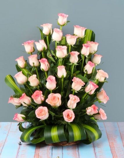 Giftnmore-30 Pink Roses Arrangement