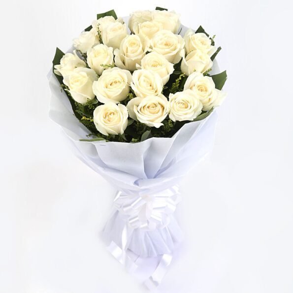 Giftnmore-20 White pretty Roses Bouquet