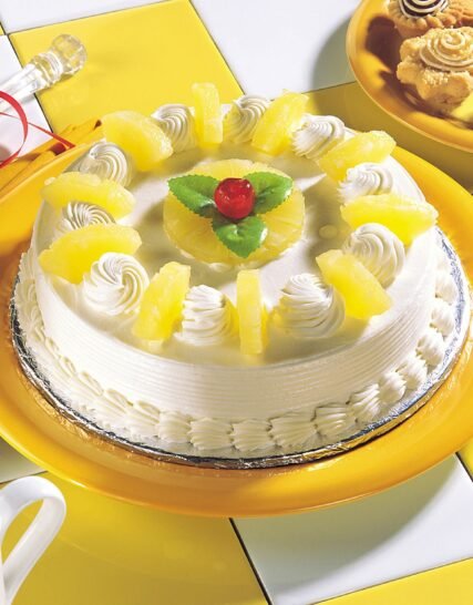 pineapple cream cake