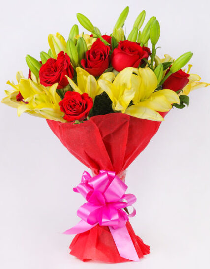 Giftnmore-Bunch Of Lilies With Roses